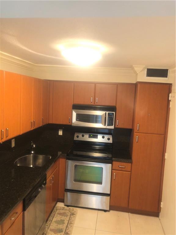 Ocean Place Condo - Residential Lease