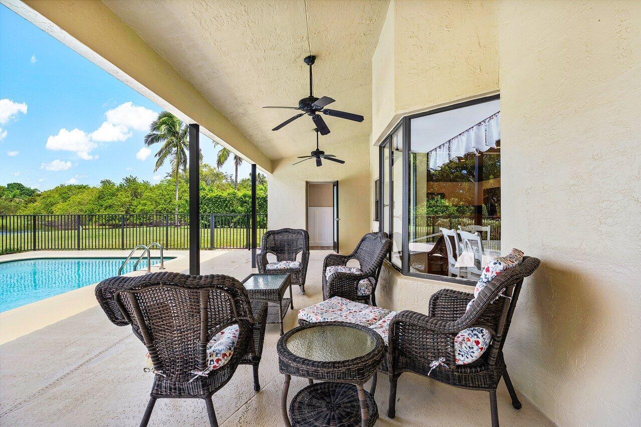 ISLAND LAKES - Residential