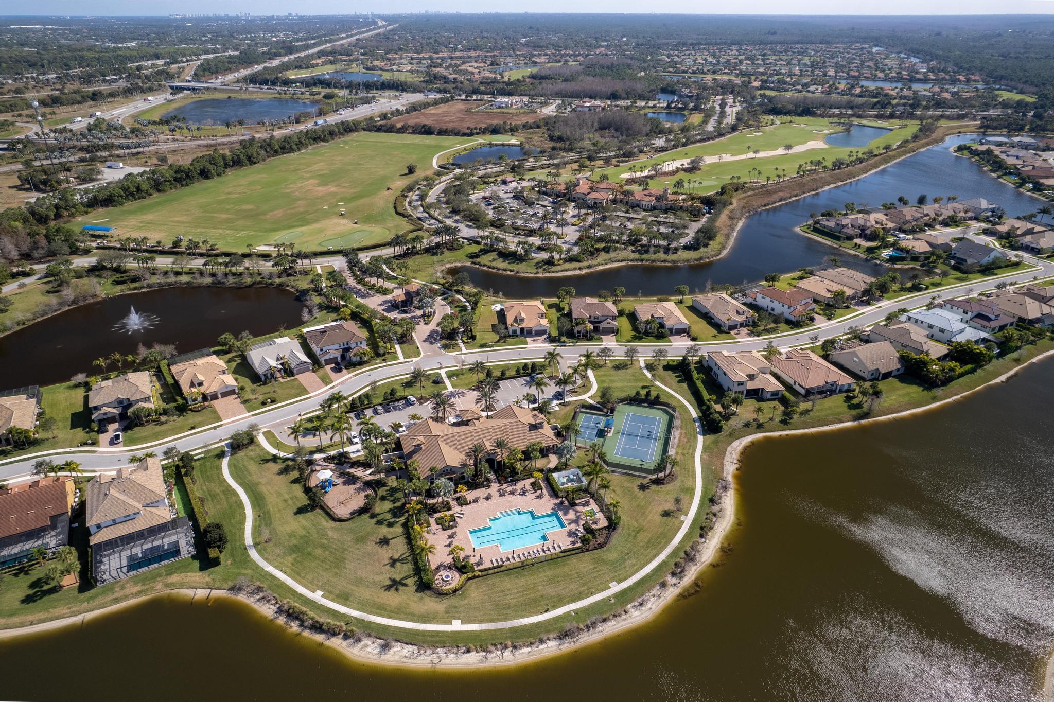 SONOMA ISLES - Residential