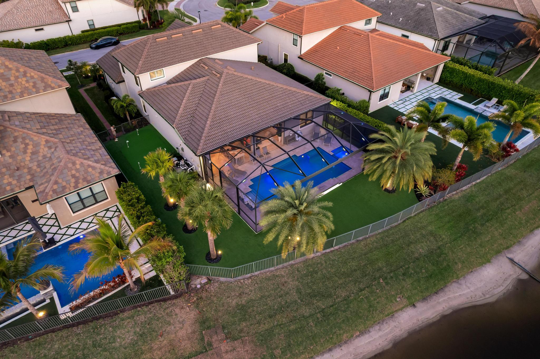 SONOMA ISLES - Residential