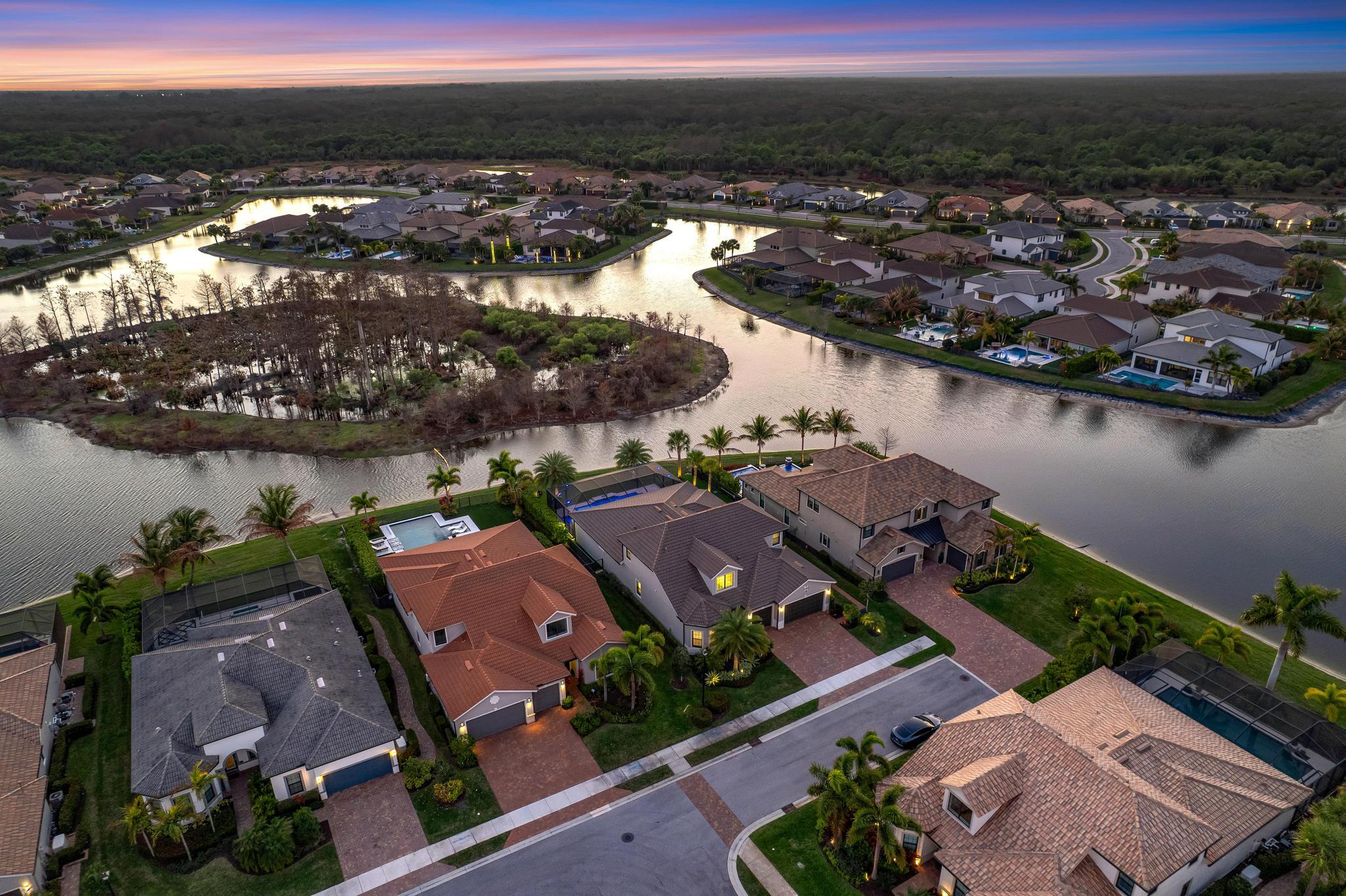 SONOMA ISLES - Residential