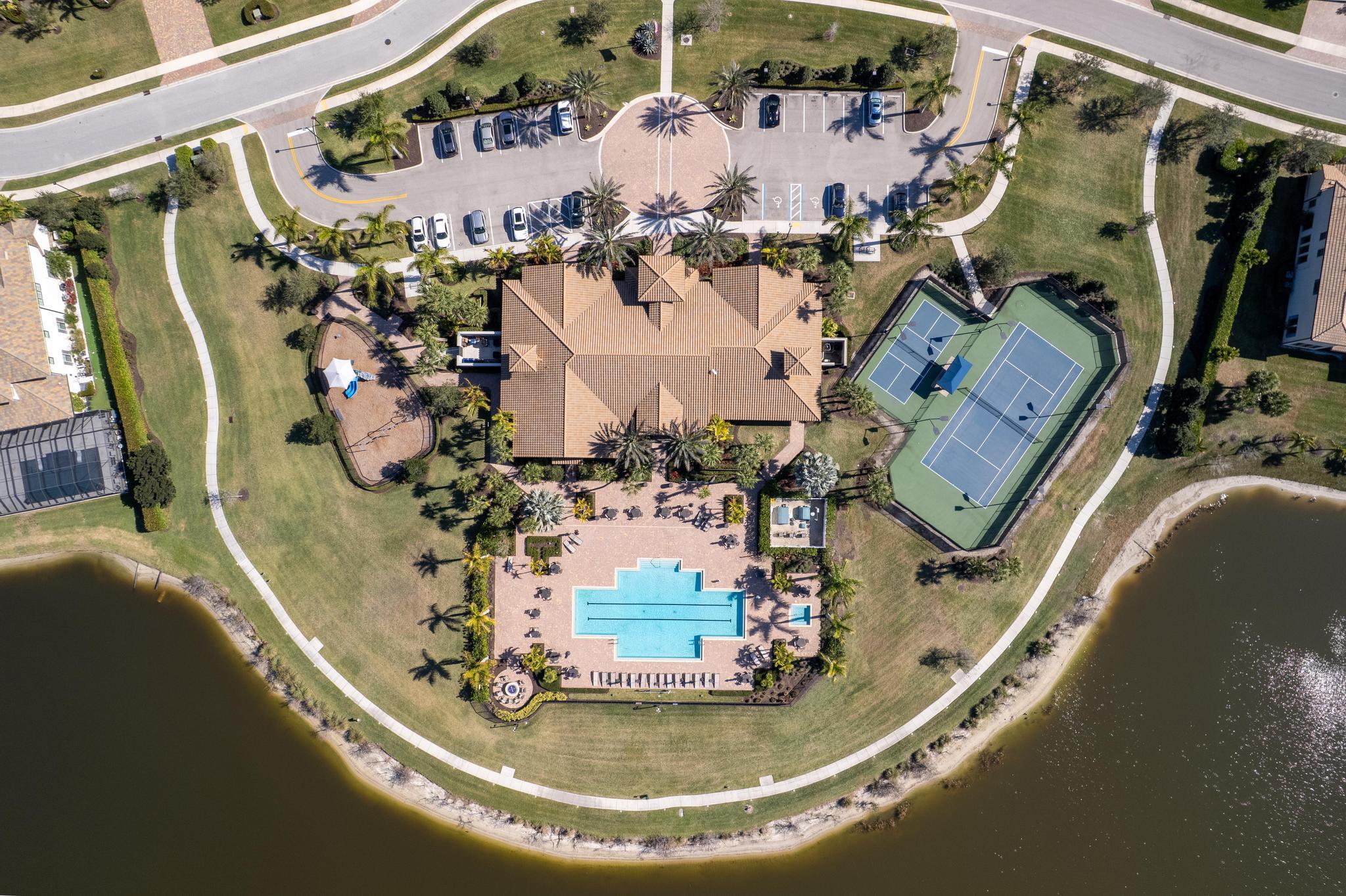 SONOMA ISLES - Residential