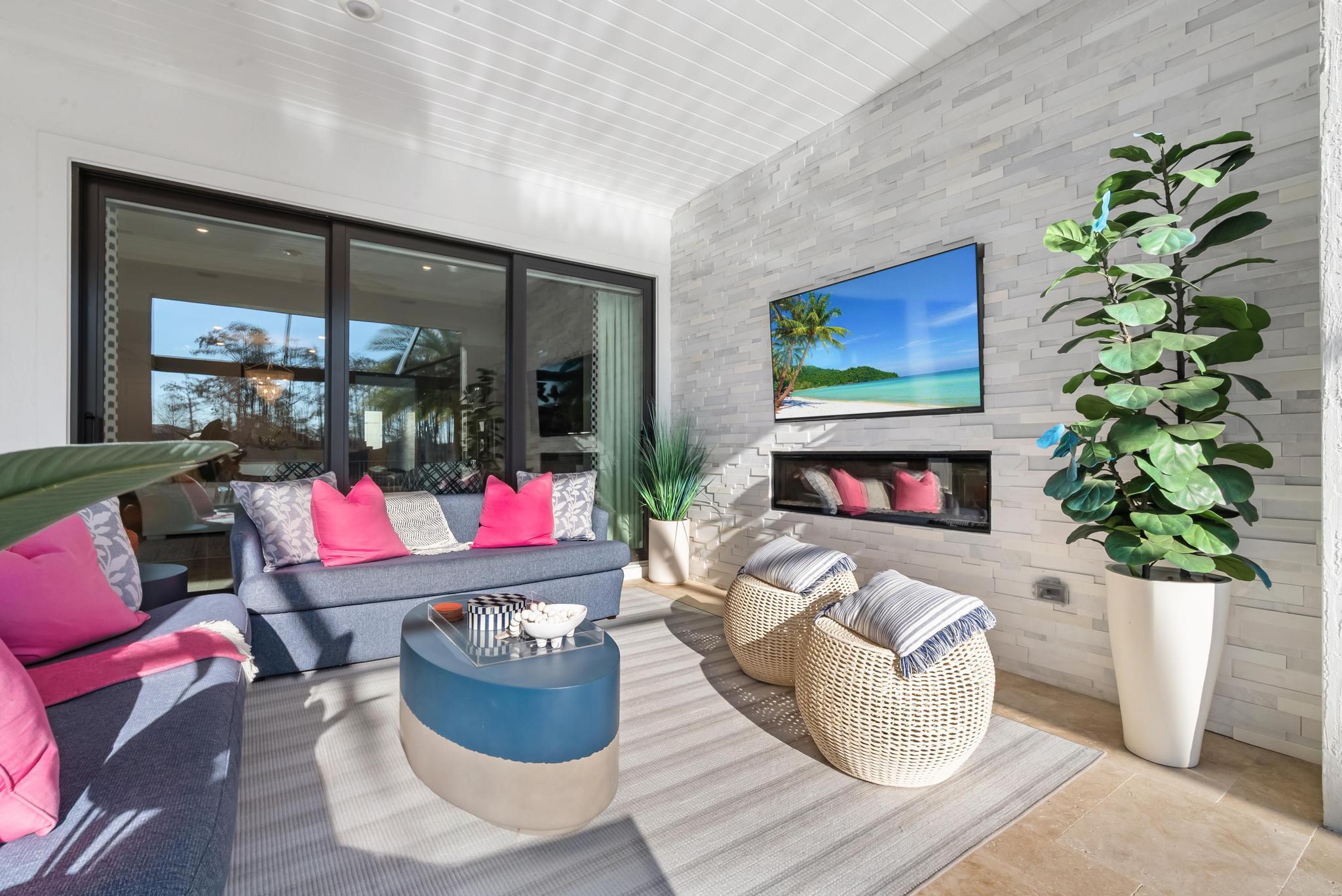 SONOMA ISLES - Residential