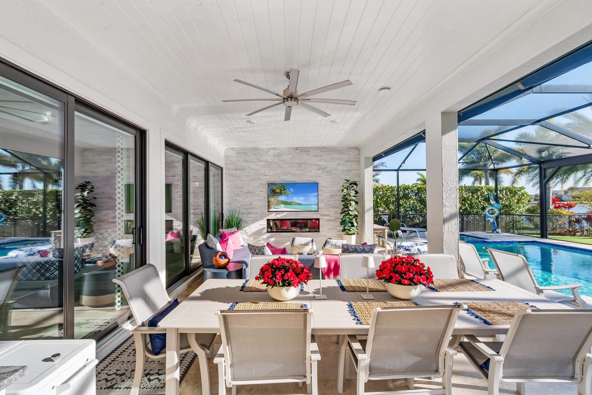 SONOMA ISLES - Residential