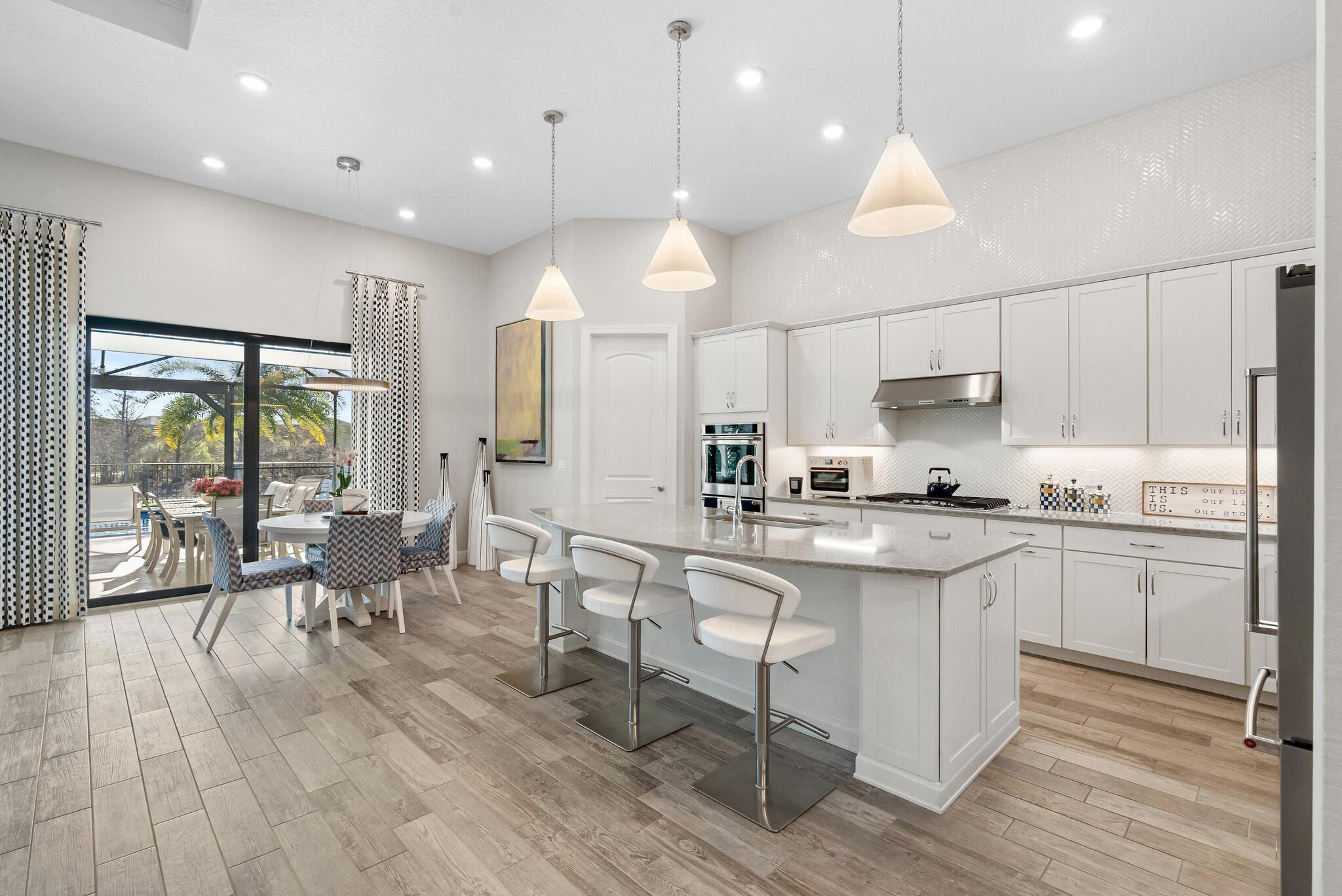 SONOMA ISLES - Residential