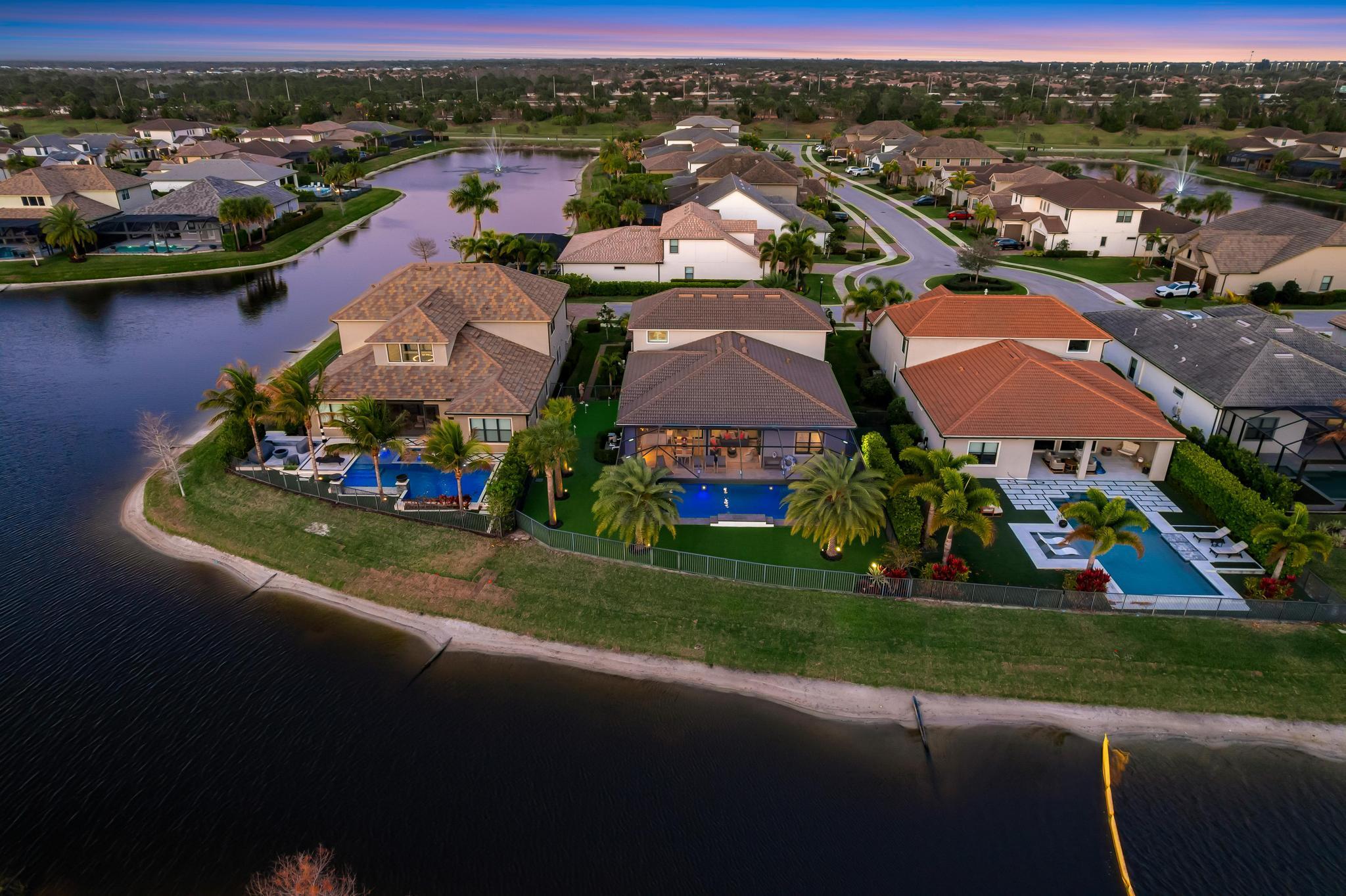 SONOMA ISLES - Residential