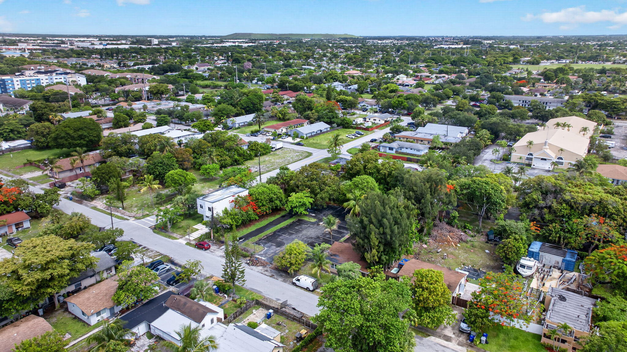 MONTICELLO PARK AMENDED PLAT - Land