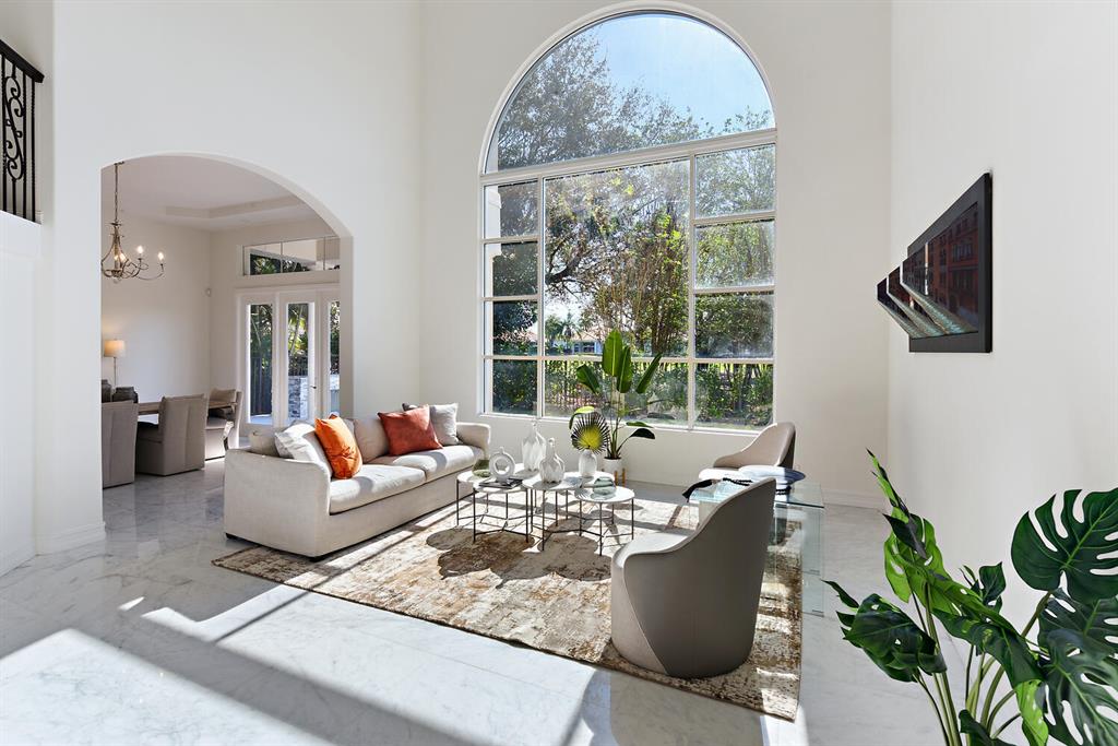 Mizner Country Club - Residential