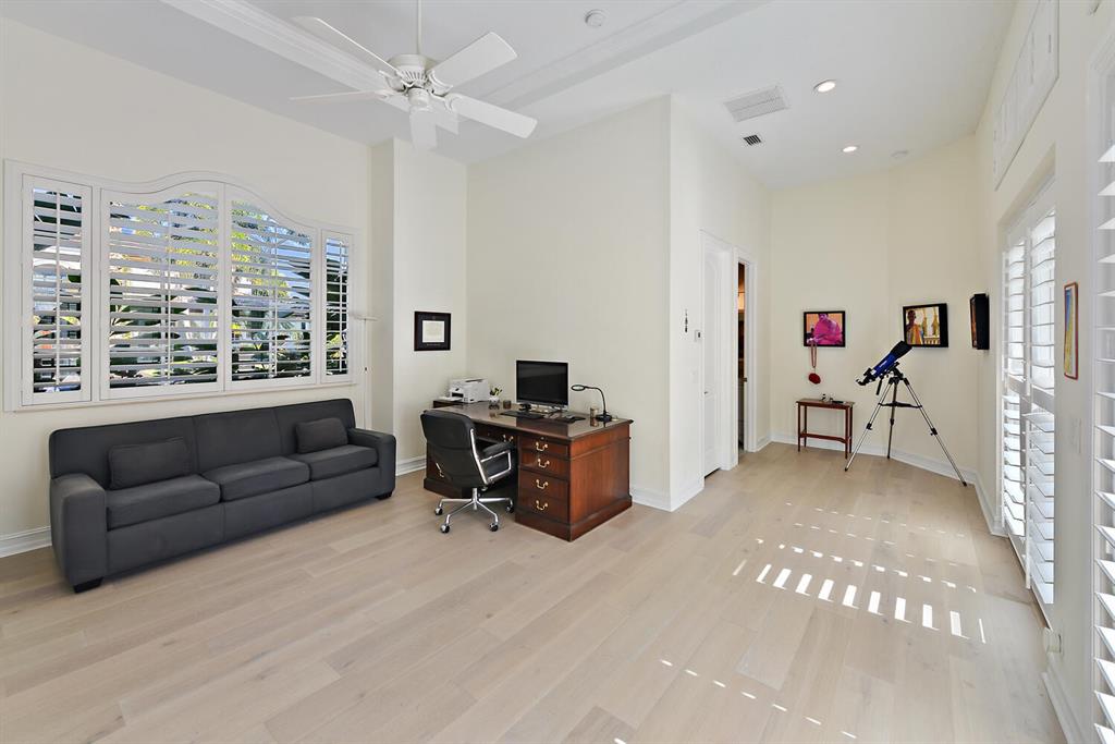 Mizner Country Club - Residential