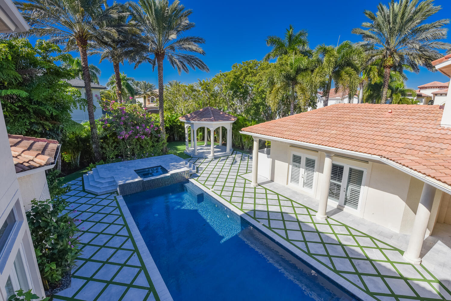Mizner Country Club - Residential