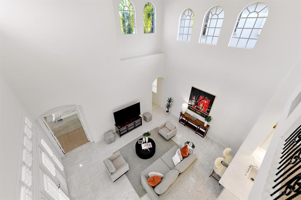 Mizner Country Club - Residential