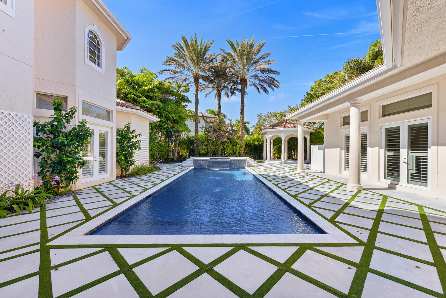Mizner Country Club - Residential