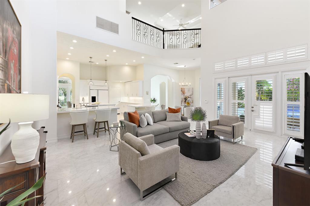 Mizner Country Club - Residential