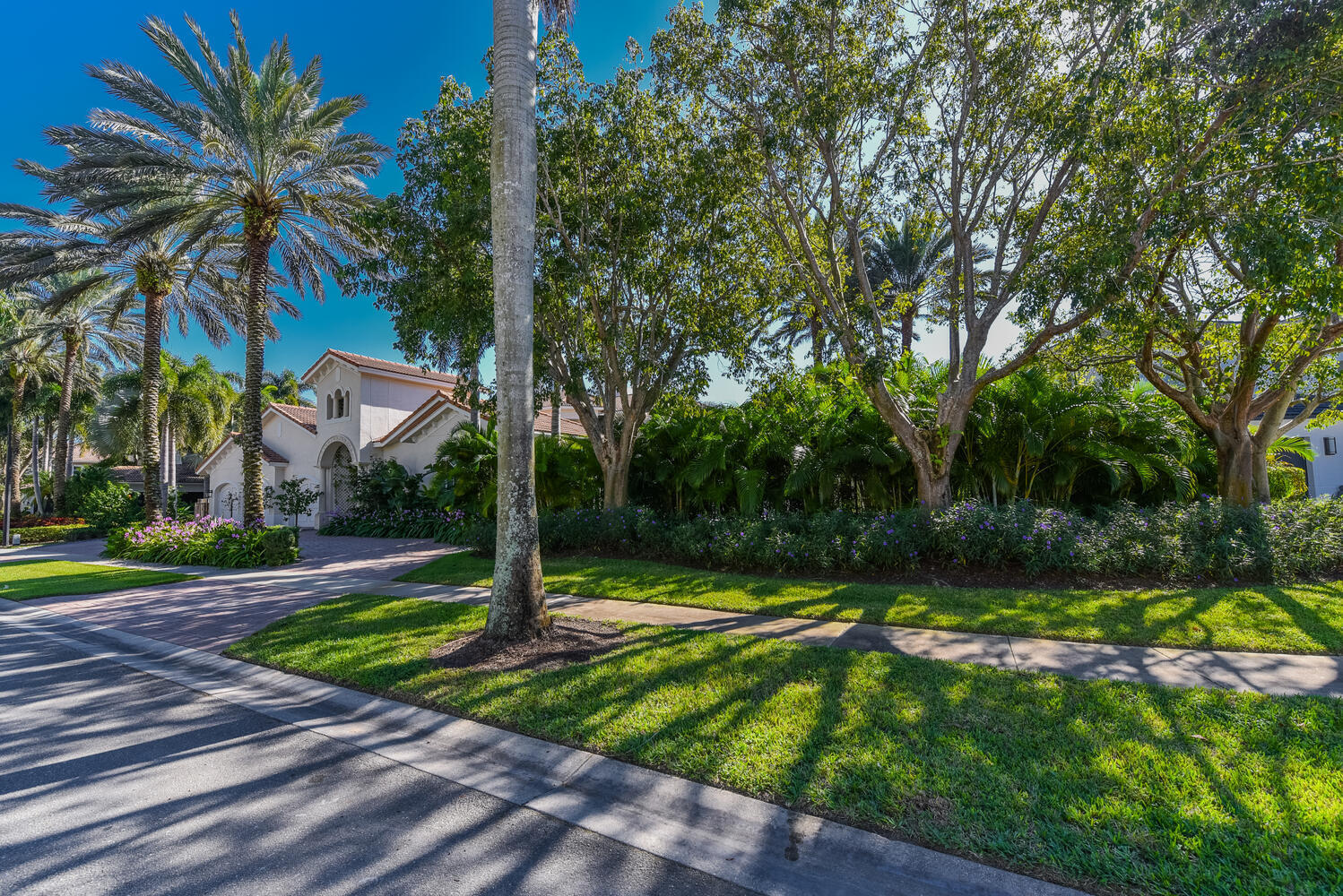 Mizner Country Club - Residential