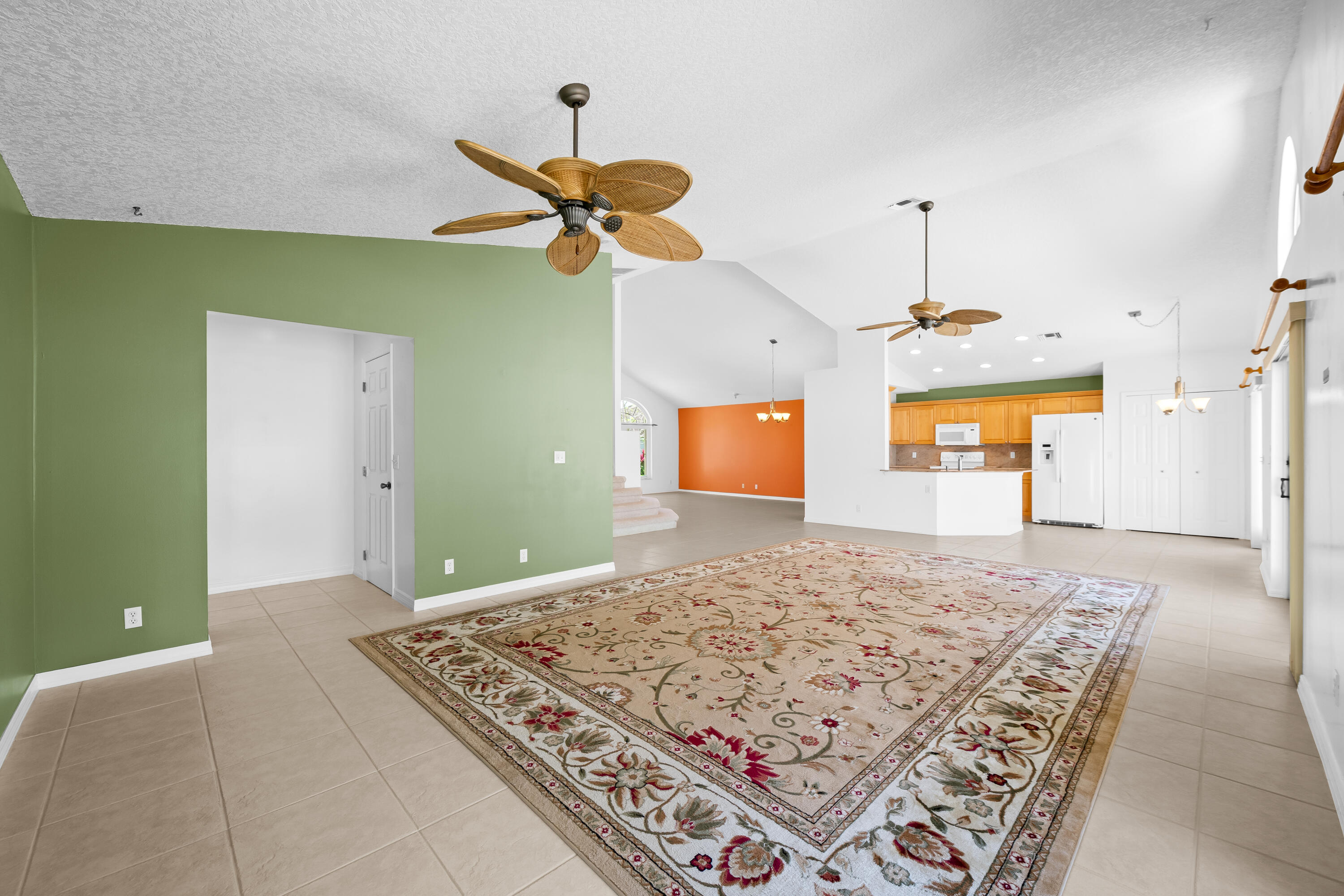 CRESTWOOD UNIT 1 PL 4 - Residential