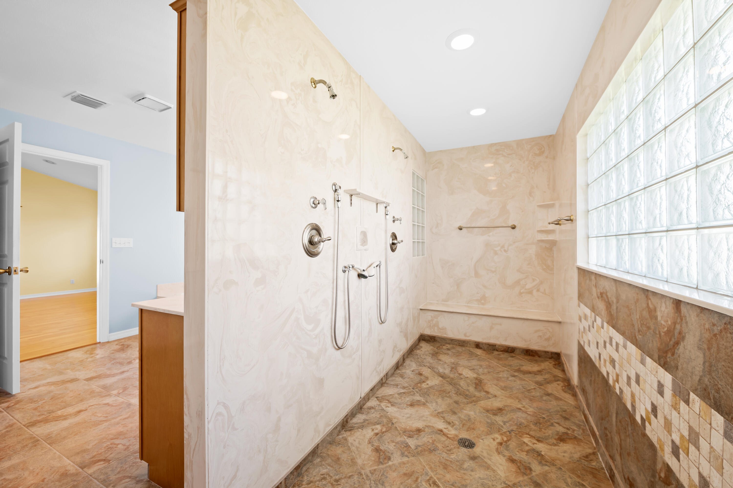 CRESTWOOD UNIT 1 PL 4 - Residential