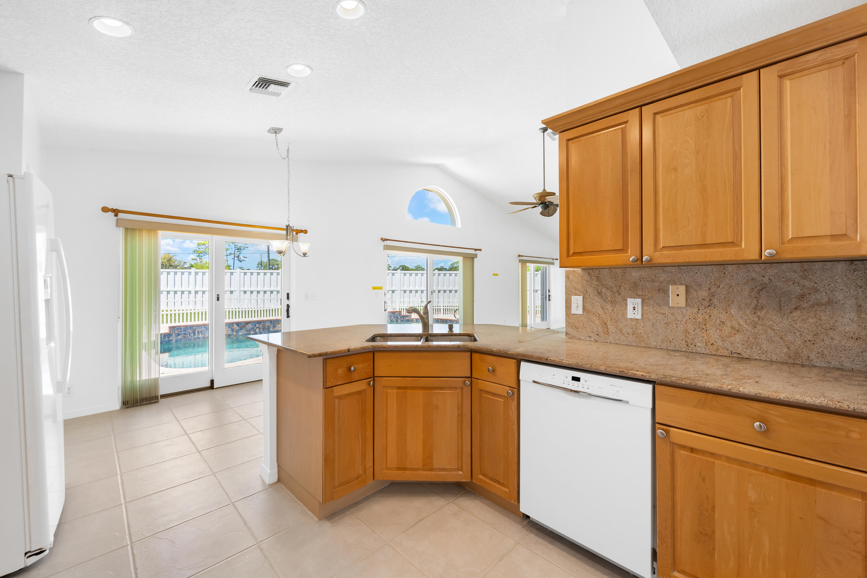 CRESTWOOD UNIT 1 PL 4 - Residential