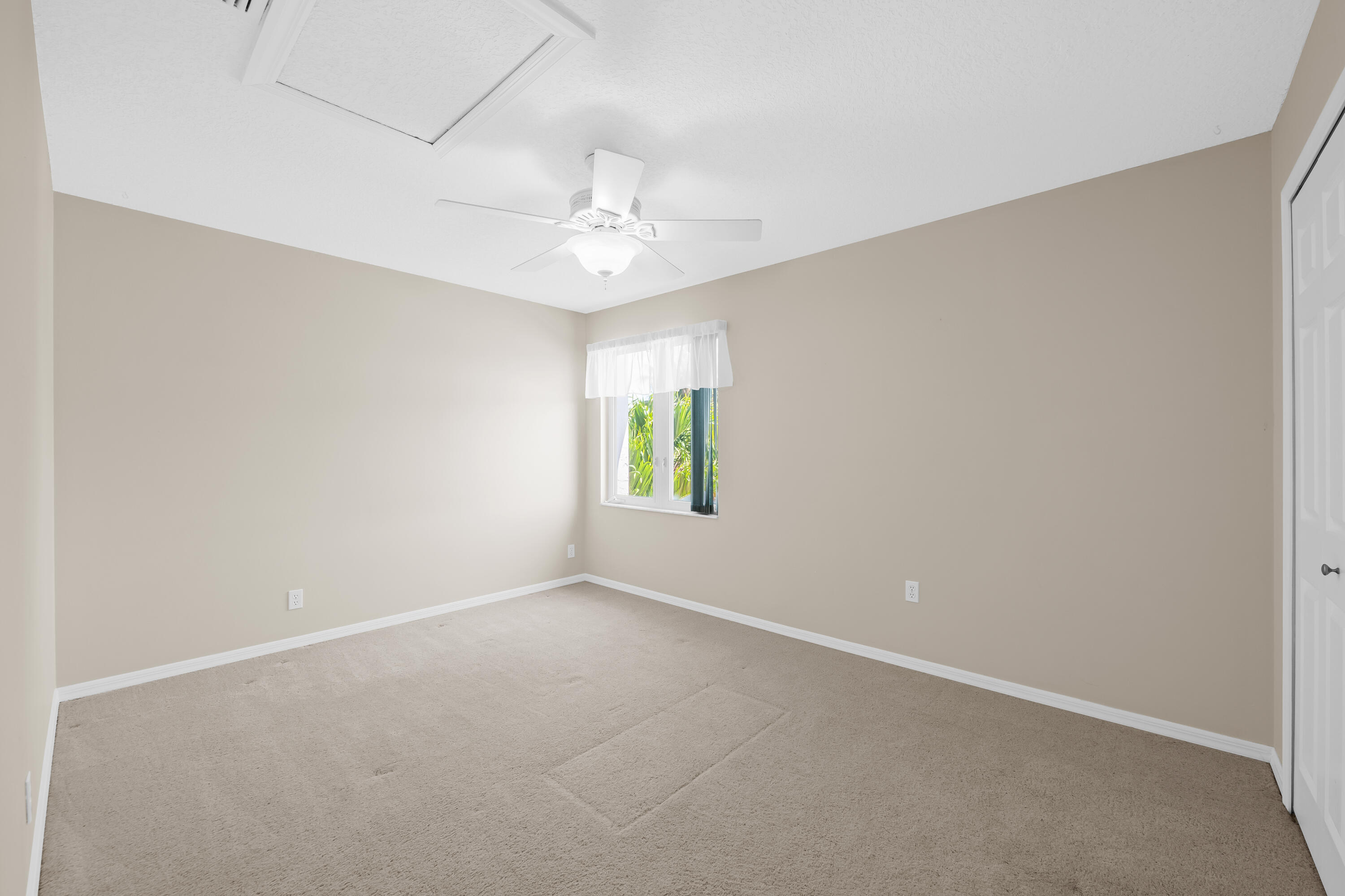 CRESTWOOD UNIT 1 PL 4 - Residential