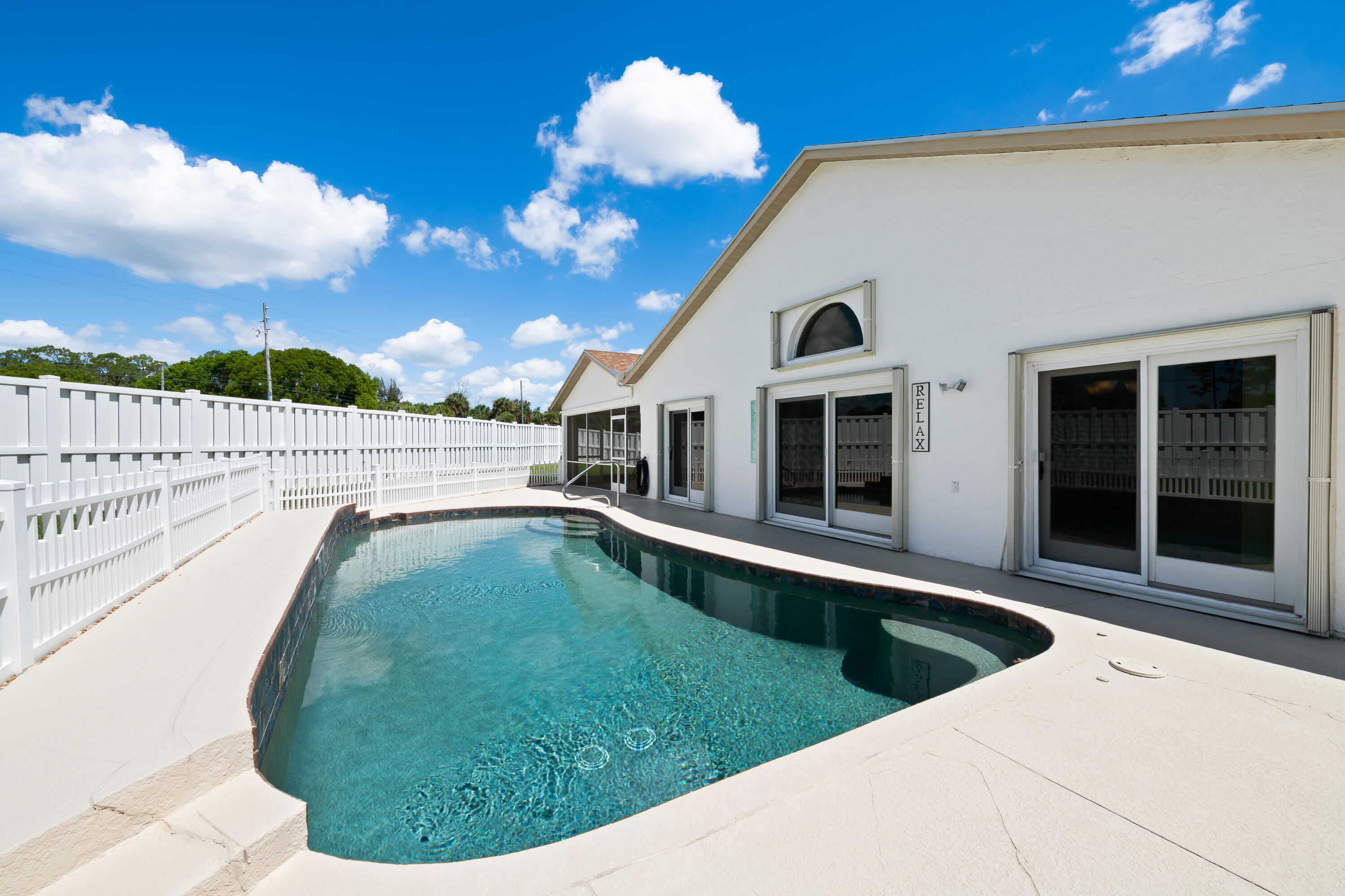CRESTWOOD UNIT 1 PL 4 - Residential
