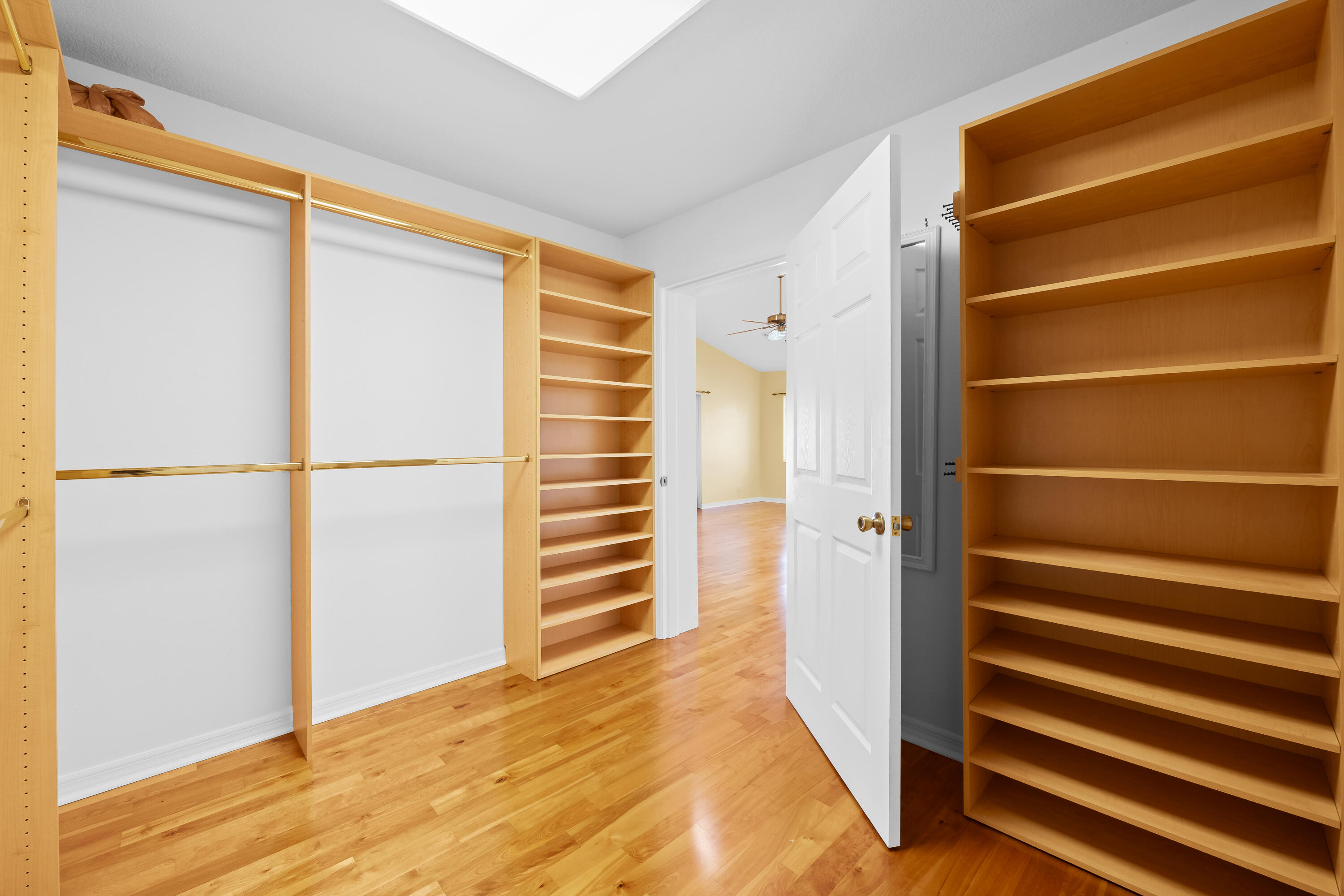 CRESTWOOD UNIT 1 PL 4 - Residential
