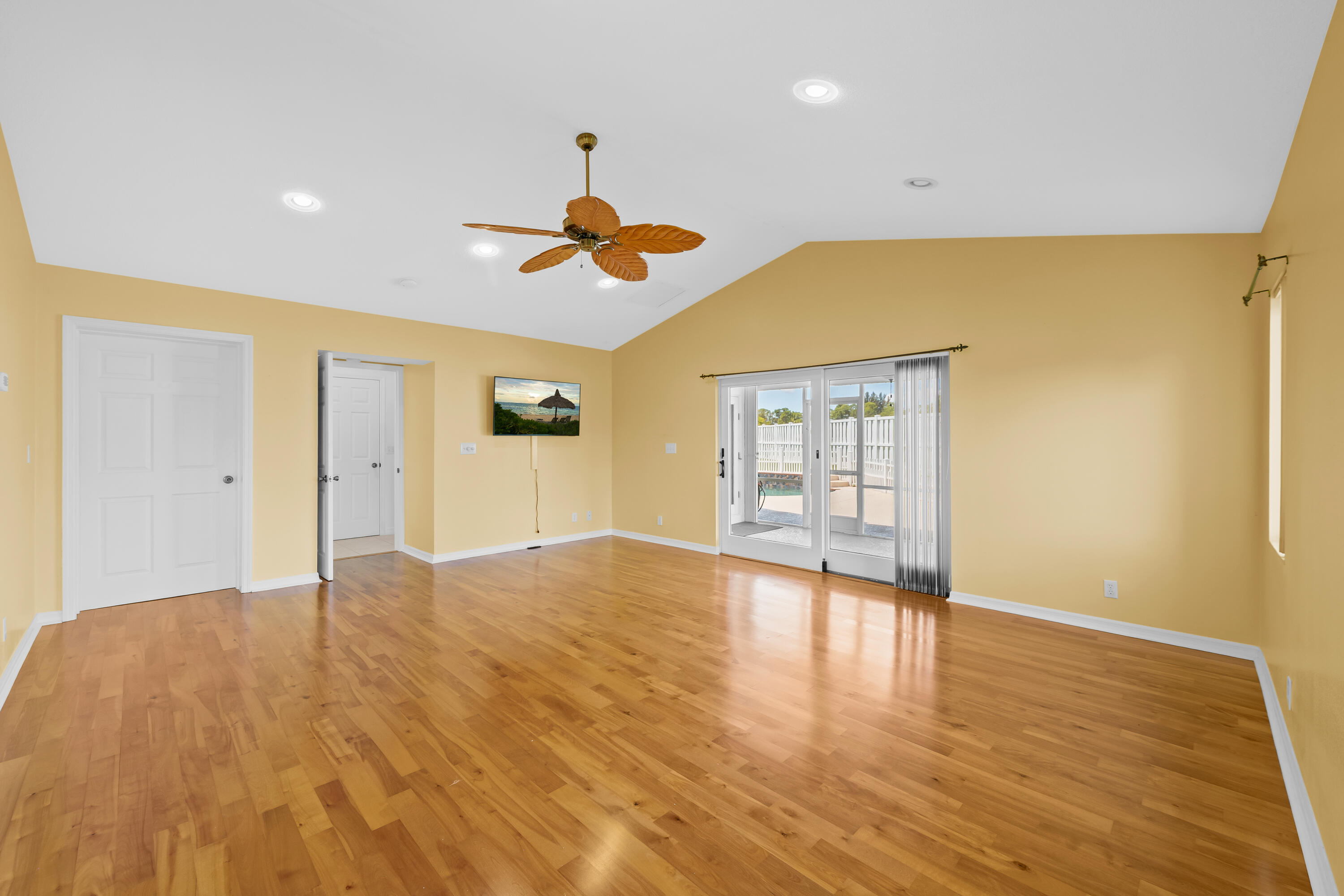 CRESTWOOD UNIT 1 PL 4 - Residential
