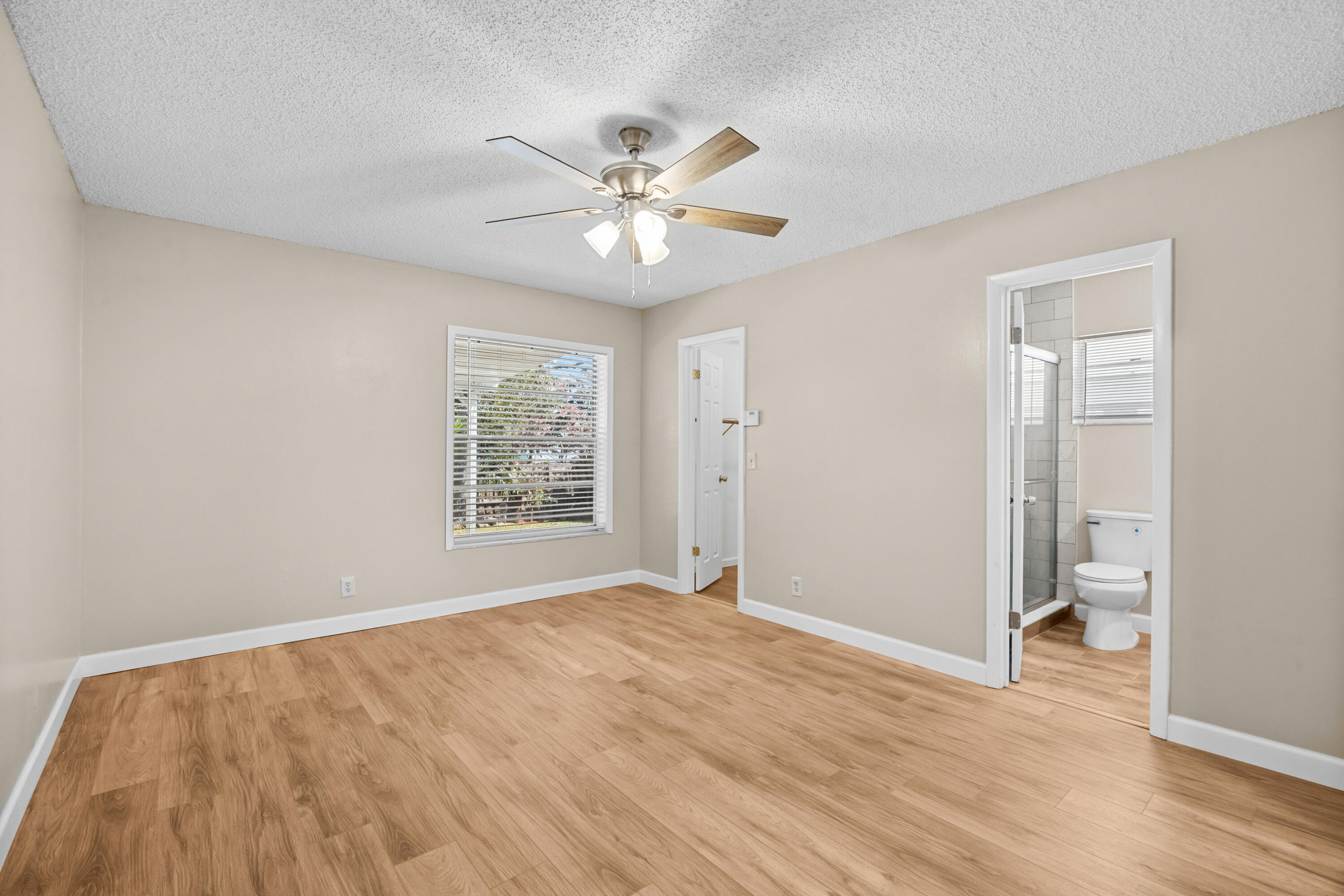 EASTRIDGE ESTATES - Residential