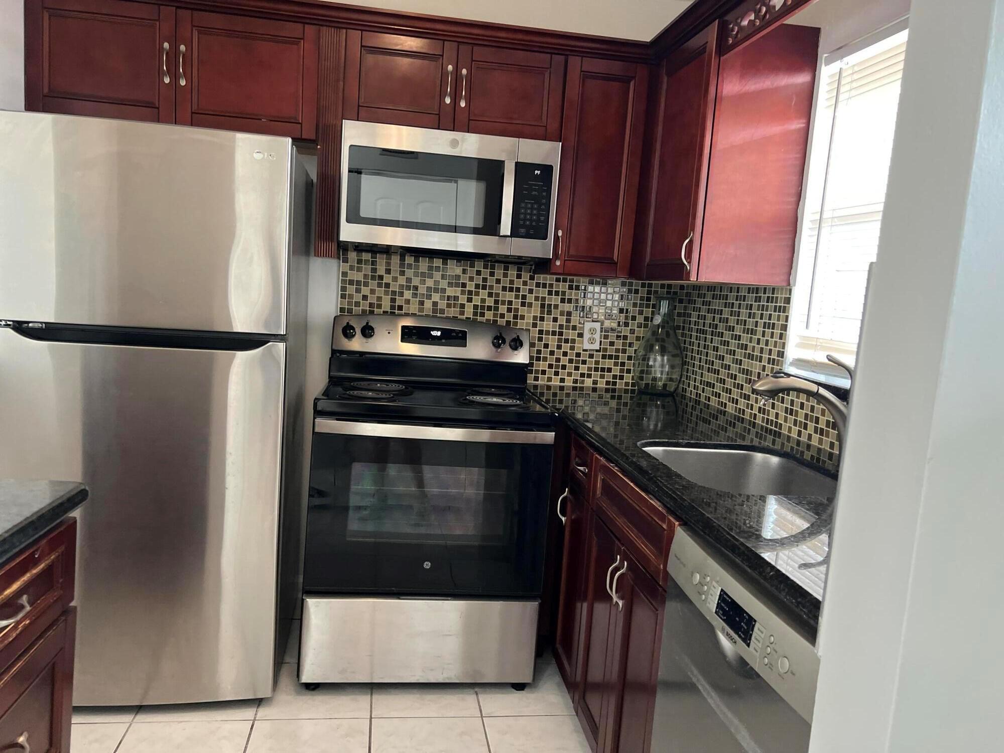 9851 Sandalfoot Boulevard 205