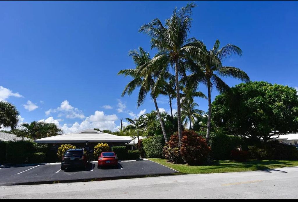 Photo of 4105 NE 21st Avenue #1-5, Fort Lauderdale, FL 33308 (MLS # R11065484)