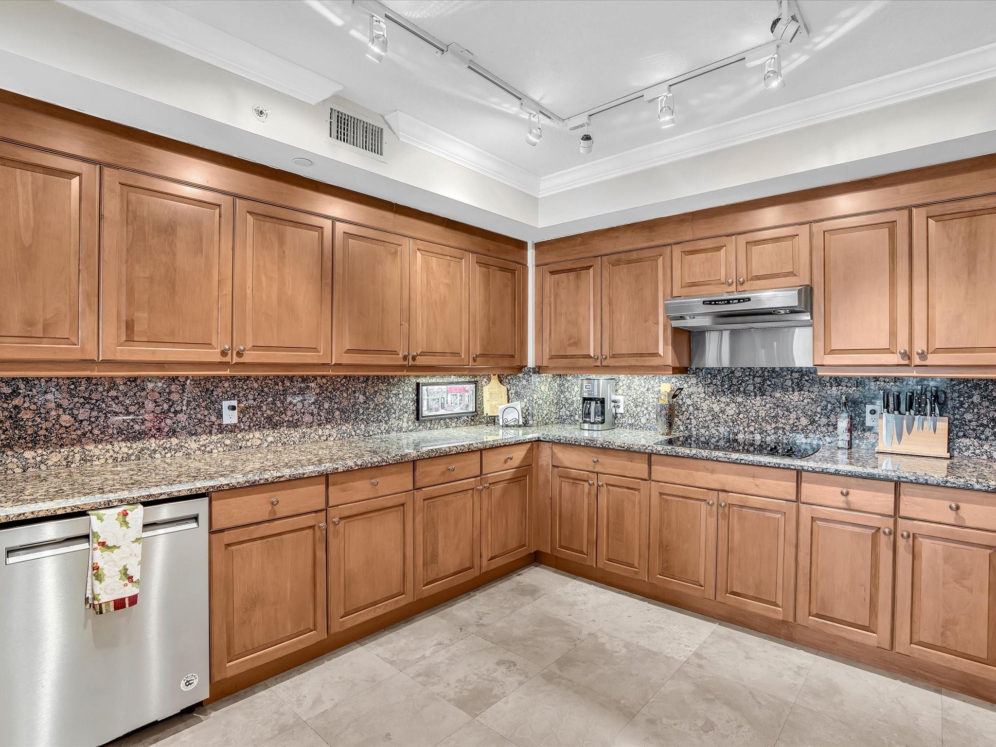 Puerta Del Sol Condo - Residential