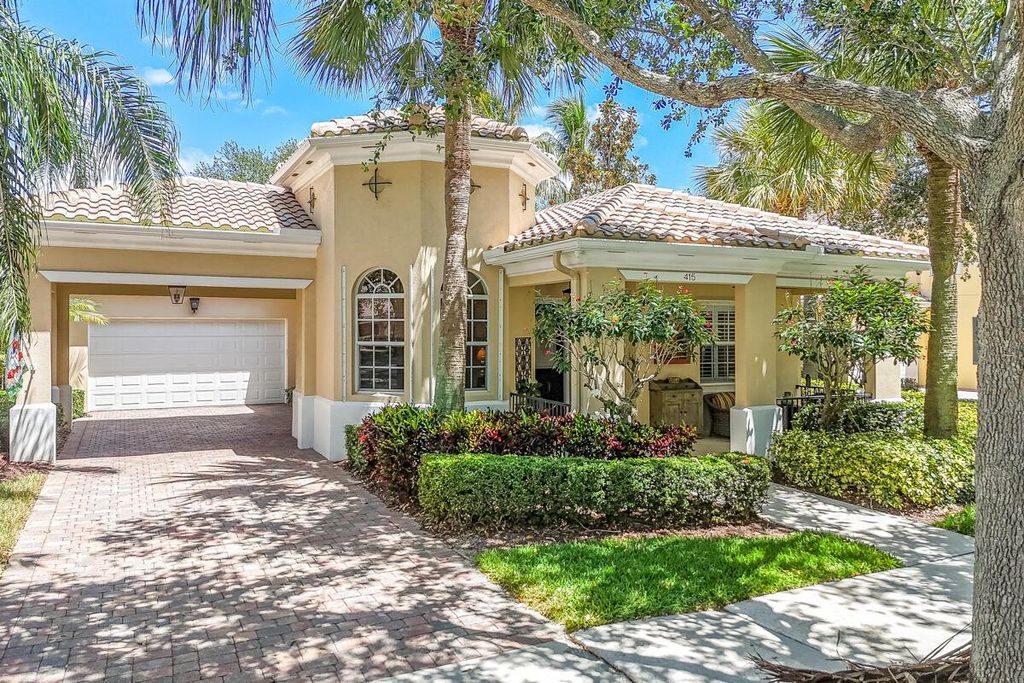 Photo of 415 San Remo Drive, Jupiter, FL 33458 (MLS # R11085424)