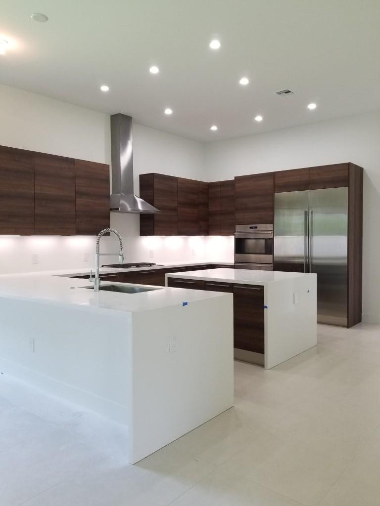 5786 Ashwood Circle