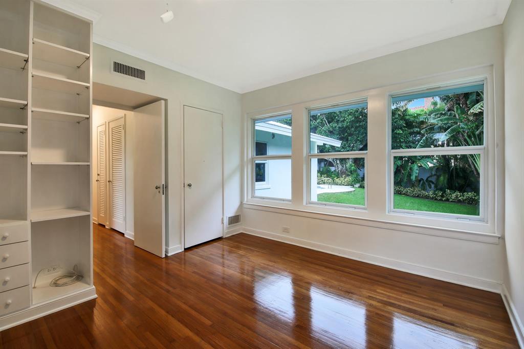 Palm Beach - Residential