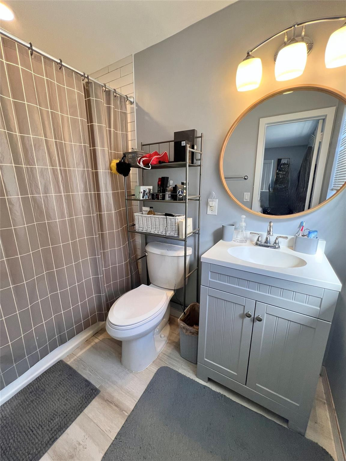 Coral Ridge Isles 45-47 B - Residential Income