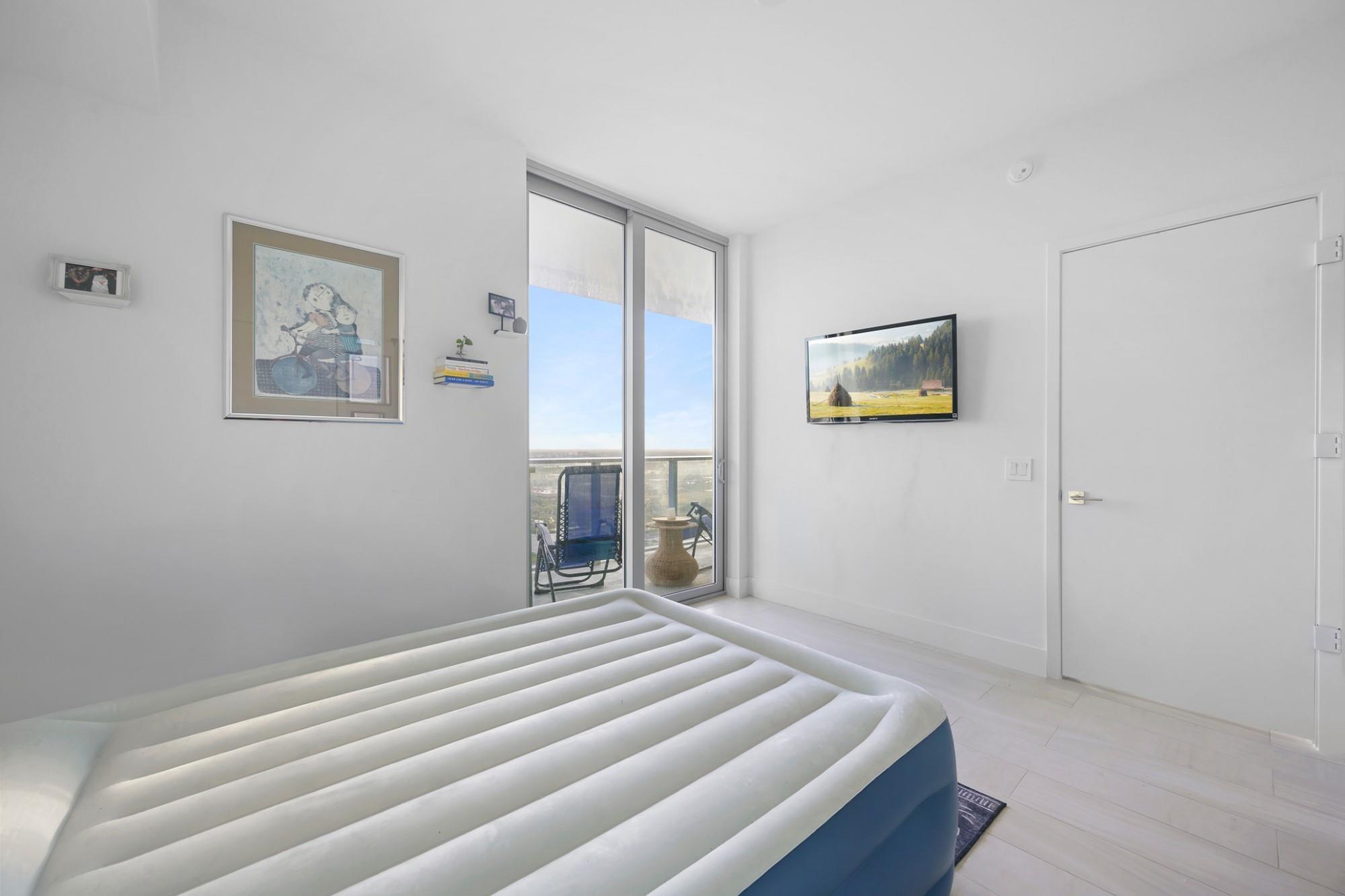 Metropica - Residential