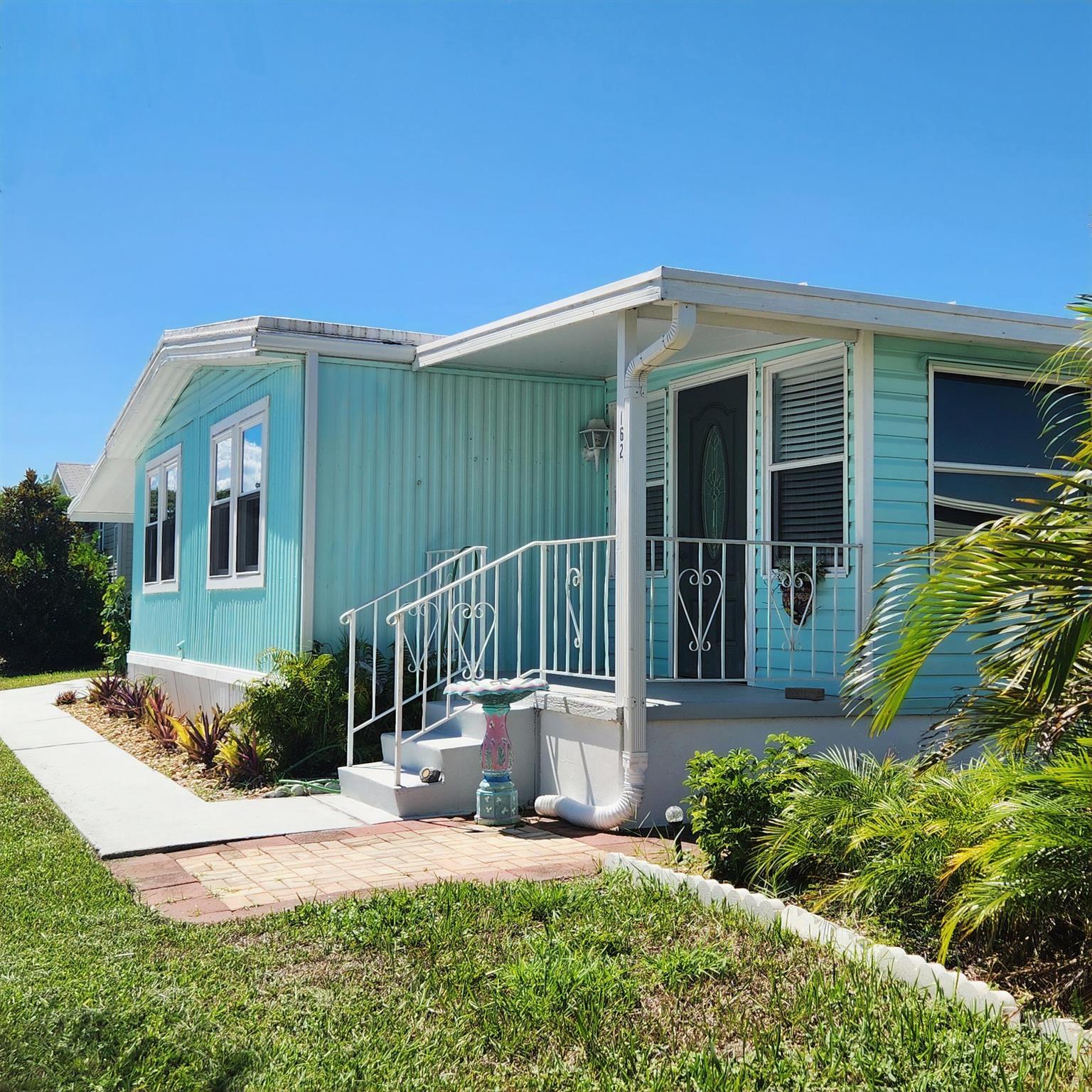 PINELAKE VILLAGE - Residential