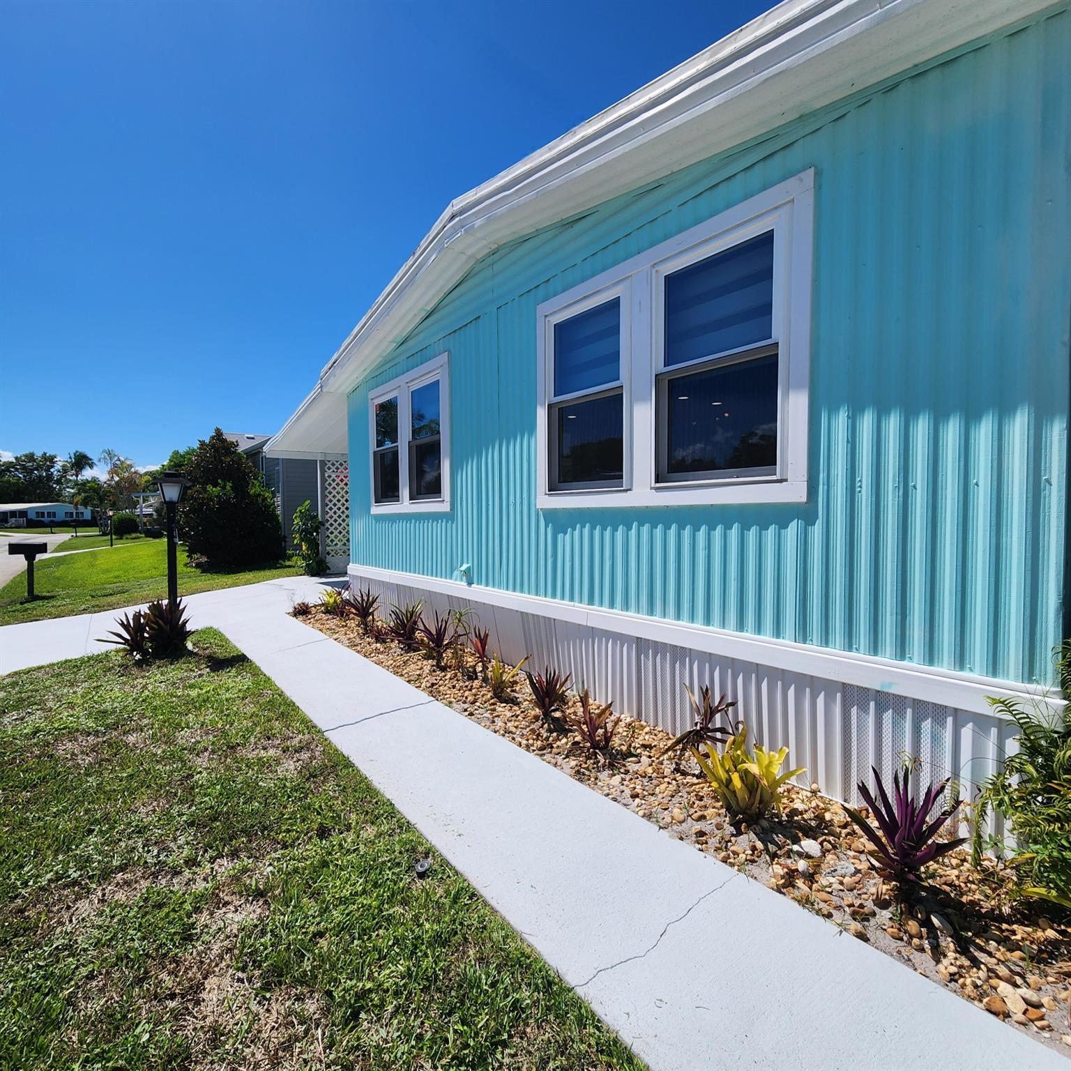 PINELAKE VILLAGE - Residential