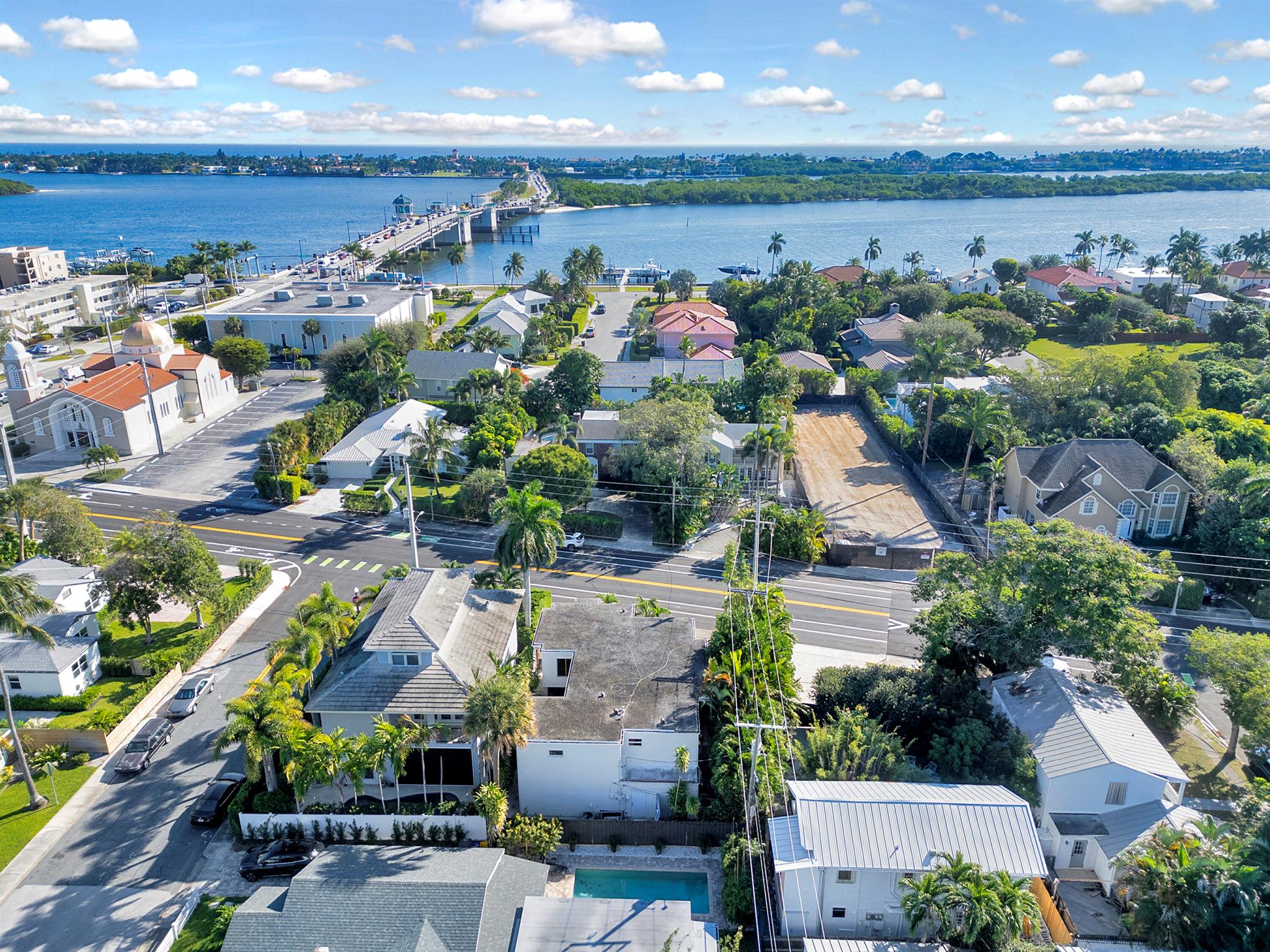 4105 Washington Road