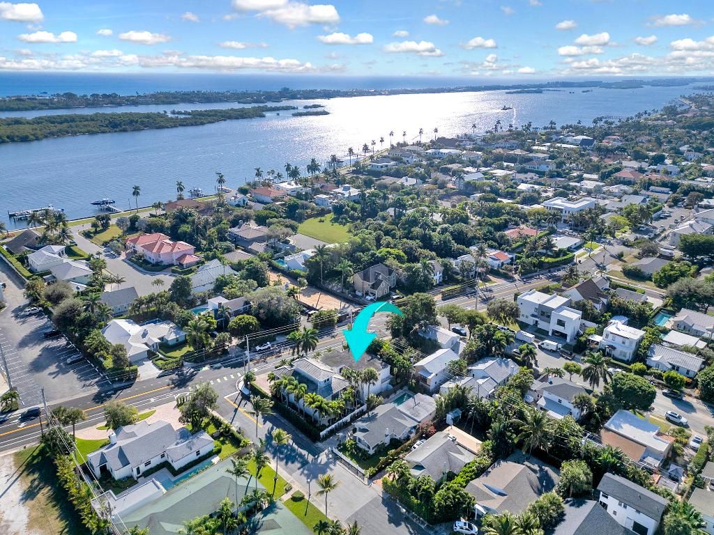 Photo of 4105 Washington Road, West Palm Beach, FL 33405 (MLS # R11141187)