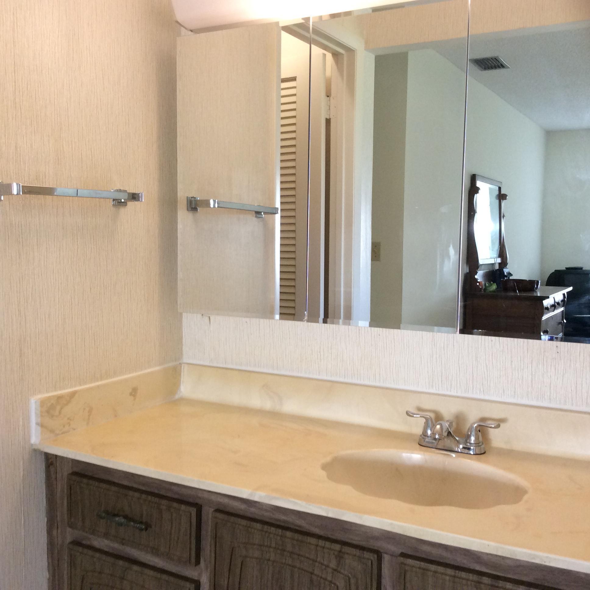 HIGH POINT OF FORT PIERCE CONDOMINIUM SECTION 1 - Residential