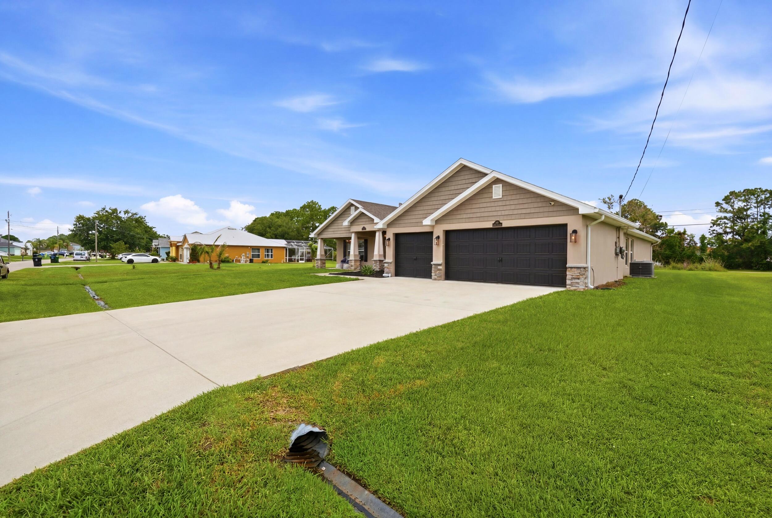 5825 NW Bates Avenue - Photo 4