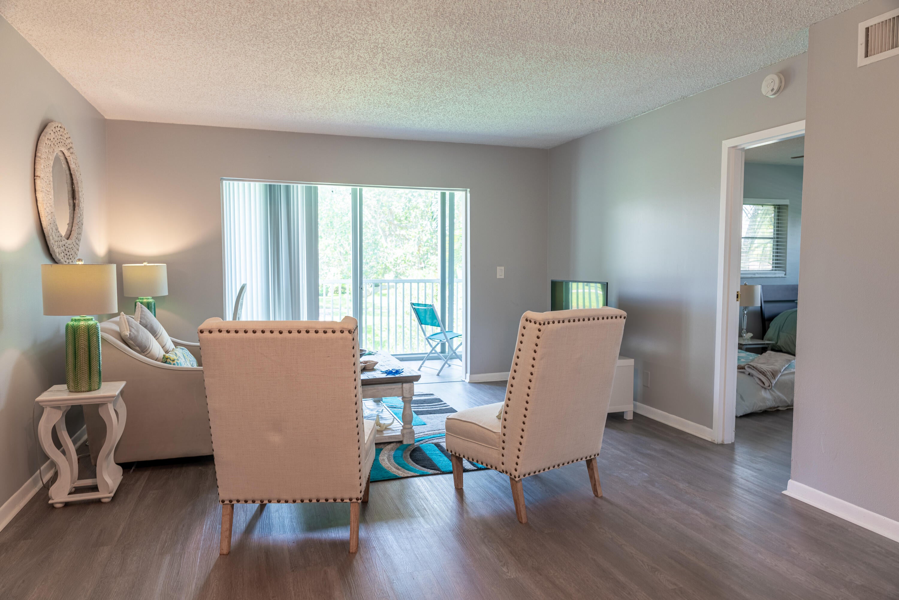 4 ABBEY Lane 208