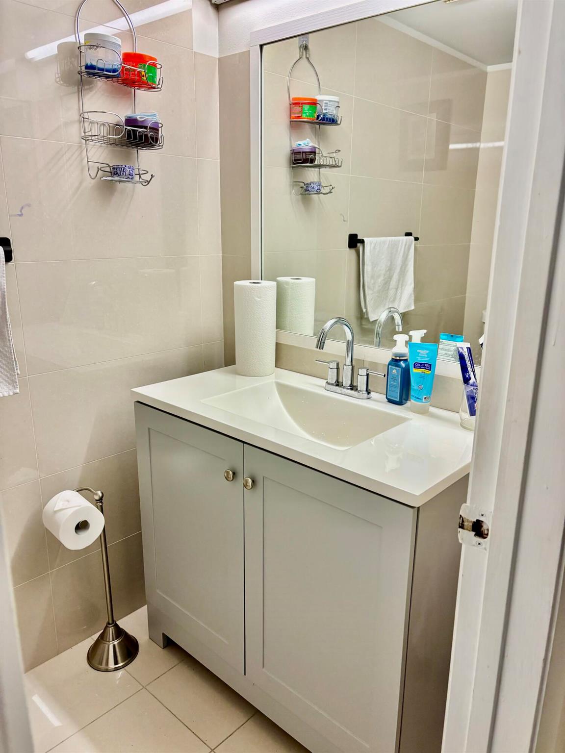 PINE RIDGE IV CONDO - Residential Lease