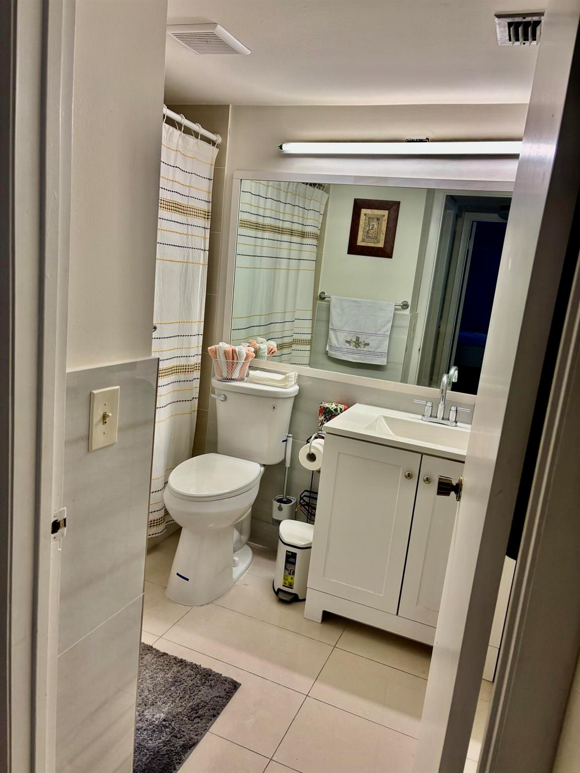 PINE RIDGE IV CONDO - Residential Lease