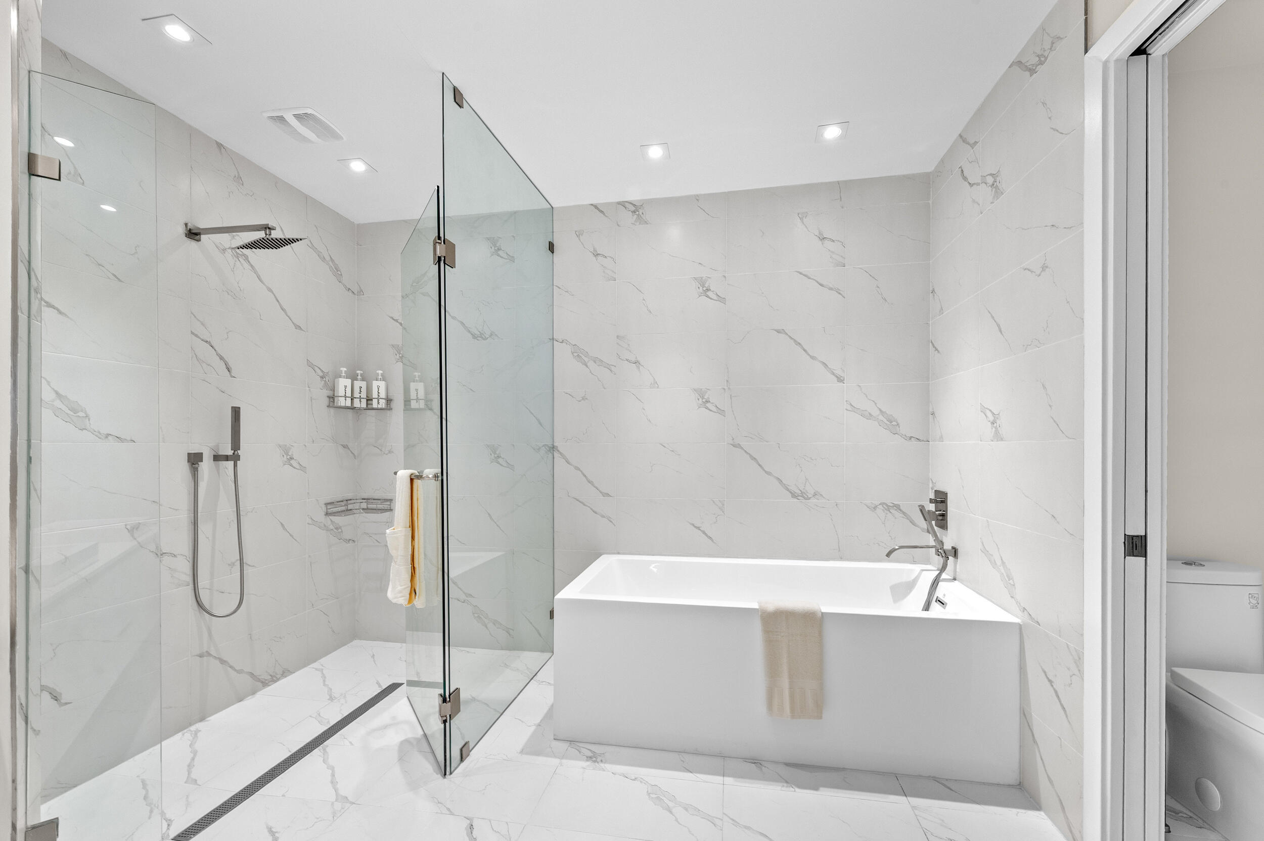 AMRIT OCEAN RESORT CONDO - Residential Lease