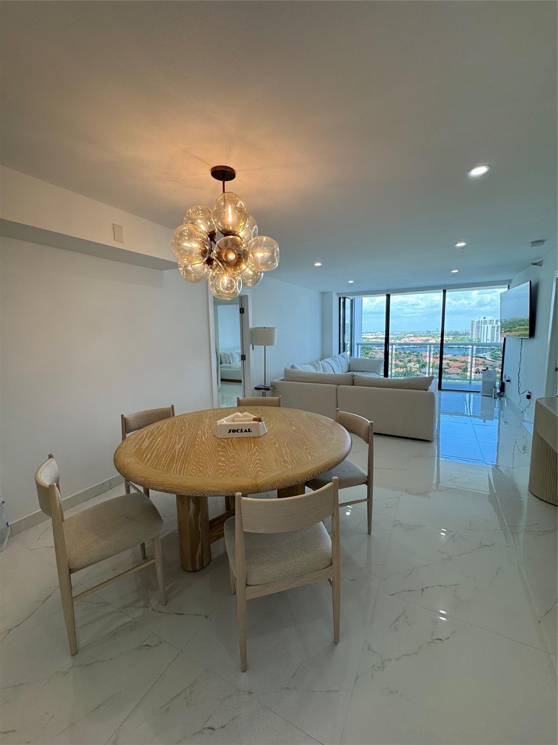 WATERVIEW CONDO - Residential Lease