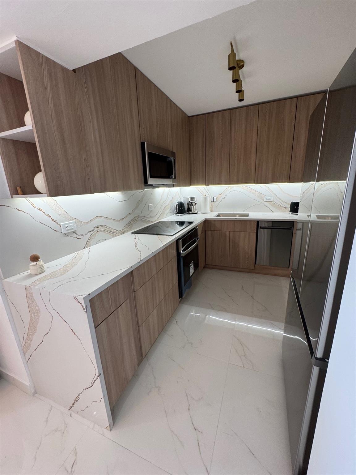 WATERVIEW CONDO - Residential Lease