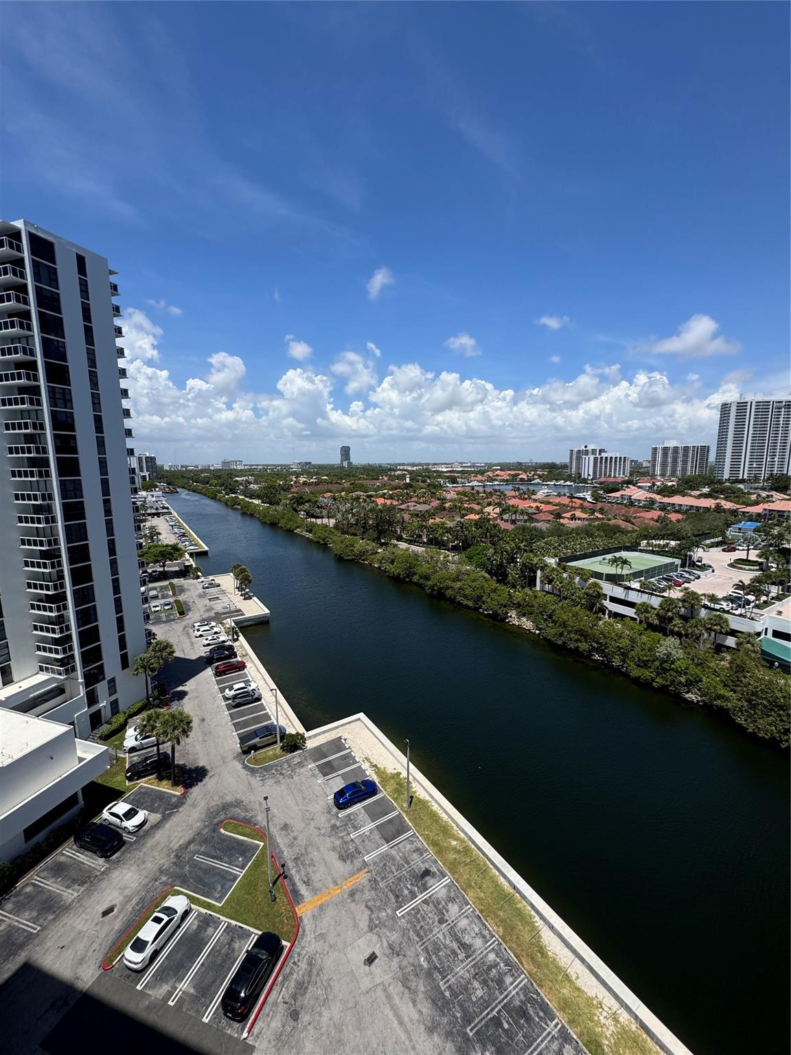 WATERVIEW CONDO - Residential Lease
