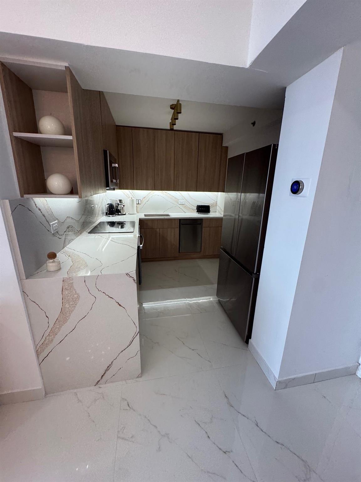 WATERVIEW CONDO - Residential Lease