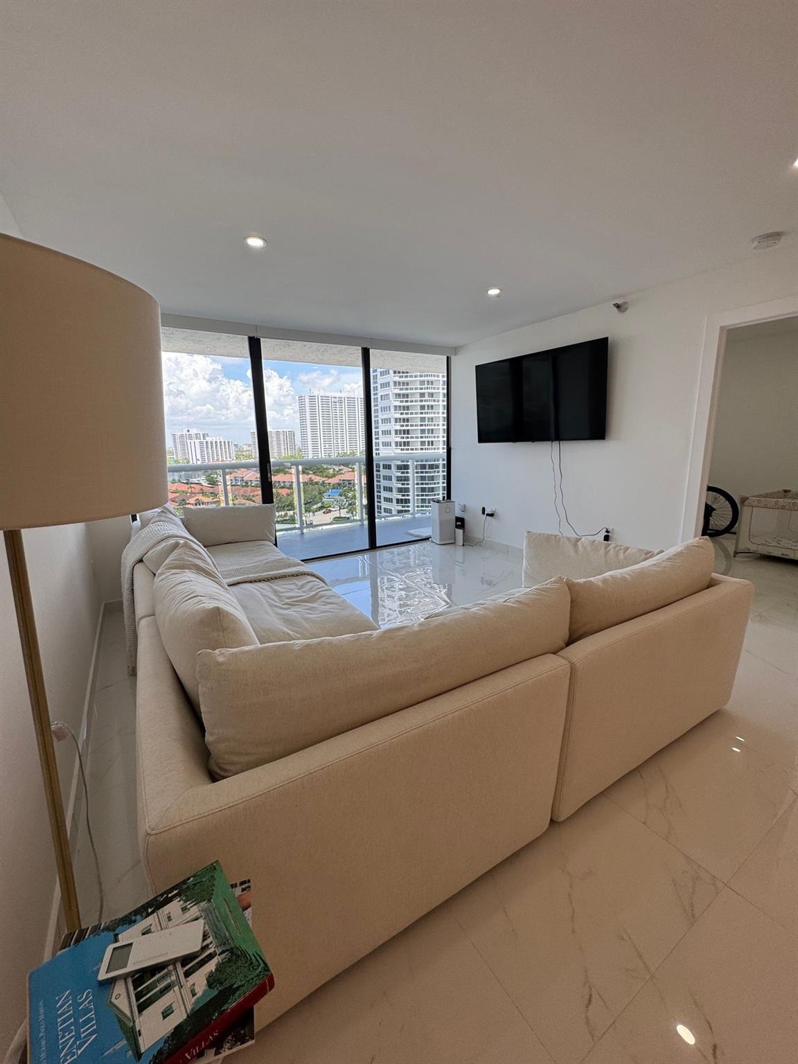 WATERVIEW CONDO - Residential Lease