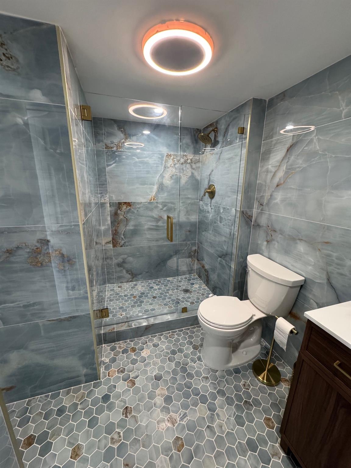 WATERVIEW CONDO - Residential Lease